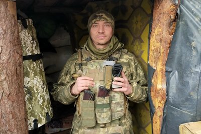 "Черга до військкомату була більша, ніж до банкоматів": історія добровольця Андрія з Рівненщини "Черга до військкомату була більша, ніж до банкоматів": історія добровольця Андрія з Рівненщини
