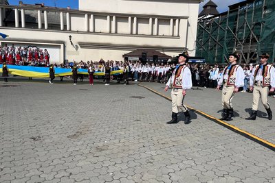 В Ужгороді розпочався міжнародний флешмоб "Хори за мир"