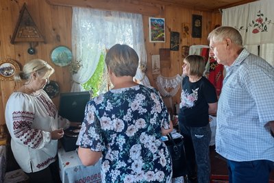 Місце, де оживає історія: "Будинок рибалки" серед річки на Житомирщині Місце, де оживає історія: "Будинок рибалки" серед річки на Житомирщині