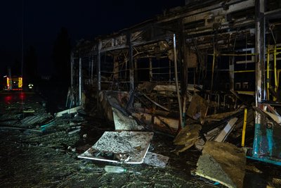 РФ вдарила по Сумах КАБами: поранений водій тролейбуса РФ вдарила по Сумах КАБами: поранений водій тролейбуса
