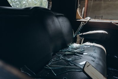 Одеська кіностудія постраждала під час російської атаки: фото пошкоджень Одеська кіностудія постраждала під час російської атаки: фото пошкоджень