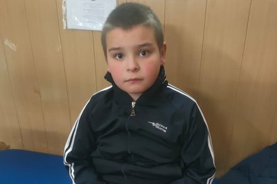 "Він в ту ніч подорослішав": історія 9-річного Семена, який після атаки РФ залишився без мами "Він в ту ніч подорослішав": історія 9-річного Семена, який після атаки РФ залишився без мами
