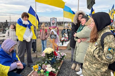 На Волині відбулася 20-кілометрова хода в пам'ять про загиблого воїна Олександра Вдовича На Волині відбулася 20-кілометрова хода в пам'ять про загиблого воїна Олександра Вдовича