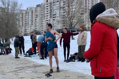 Занурення у Дніпро на Водохреще Занурення у Дніпро на Водохреще