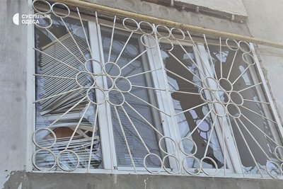 "Усе скло в квартирі посипалося": жителі Одеси розповіли про ракетний удар РФ