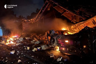 Російська атака на Одесу: зруйновано станцію швидкої, є поранені та загиблий Російська атака на Одесу: зруйновано станцію швидкої, є поранені та загиблий