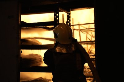 пожежа у харкові після влучання пожежа у харкові після влучання