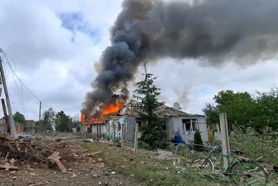 Пошкоджений будинок Пошкоджений будинок