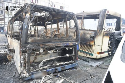 "Підприємство повністю знищене": наслідки атаки РФ на автосалон в Одесі