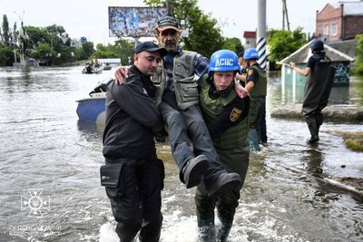 Історія водолаза з Одещини, який рятував людей після підриву Каховської ГЕС Історія водолаза з Одещини, який рятував людей після підриву Каховської ГЕС
