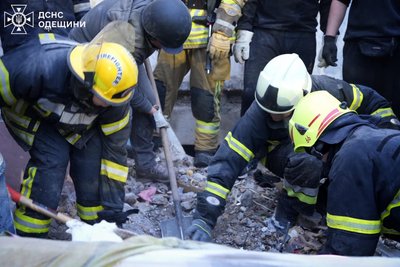 Армія РФ атакувала Одесу безпілотниками: п'ятеро людей загинуло, є травмовані Армія РФ атакувала Одесу безпілотниками: п'ятеро людей загинуло, є травмовані
