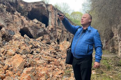 "Рано чи пізно впаде ще": Дубенський форт можуть повністю закрити для відвідувачів "Рано чи пізно впаде ще": Дубенський форт можуть повністю закрити для відвідувачів