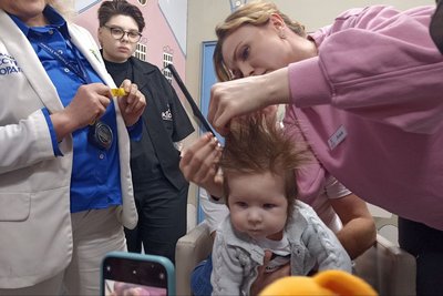 Тримісячний хлопчик Марк із Житомирщини потрапив до Національного реєстру рекордів України Тримісячний хлопчик Марк із Житомирщини потрапив до Національного реєстру рекордів України