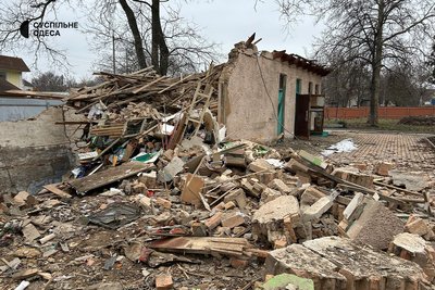 Скло на ліжках і вибиті вікна: наслідки атаки РФ на дитсадок на Одещині
