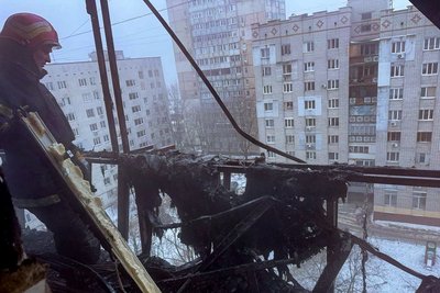 РФ вдарила по Одещині: пошкоджено багатоповерхівку і об’єкт енергетики