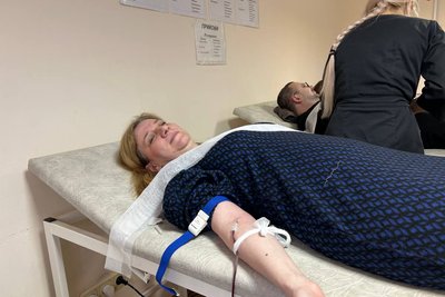 Студенти та викладачі університету в Житомирі здали кров для потреб прифронтових шпиталів — якої крові бракує Студенти та викладачі університету в Житомирі здали кров для потреб прифронтових шпиталів — якої крові бракує