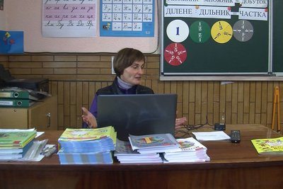 "Учні розкидані по всьому світу": педагогиня з Харкова влаштувалася у сільську школу на Волині "Учні розкидані по всьому світу": педагогиня з Харкова влаштувалася у сільську школу на Волині