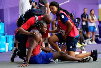 Американський спринтер Лайлс виграв "бронзу" Олімпійських ігор з позитивним тестом на коронавірус: як йому це вдалося Американський спринтер Лайлс виграв "бронзу" Олімпійських ігор з позитивним тестом на коронавірус: як йому це вдалося