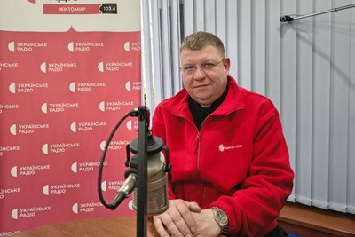 "Ми маємо бути разом" — священнослужителі різних конфесій Житомирщини про Україну, війну та соціальне служіння "Ми маємо бути разом" — священнослужителі різних конфесій Житомирщини про Україну, війну та соціальне служіння