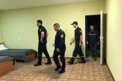 Як рятувальники адаптувалися під роботу під обстрілами в Очакові, що на Миколаївщині