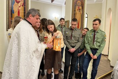 Прихожани Мукачівського храму Успіння Богородиці ПЦУ святкують Різдво Прихожани Мукачівського храму Успіння Богородиці ПЦУ святкують Різдво