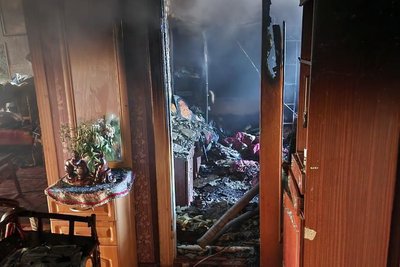 Через пожежу у двоповерховому будинку на Житомирщині загинула пенсіонерка Через пожежу у двоповерховому будинку на Житомирщині загинула пенсіонерка