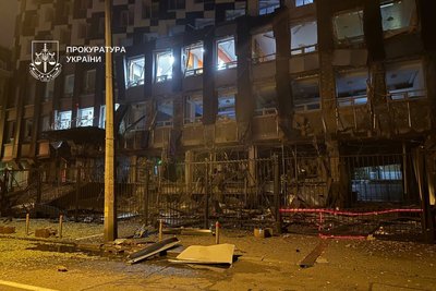 Найбільше пошкоджень у Подільському районі, є постраждалі: наслідки російської нічної атаки Києва Найбільше пошкоджень у Подільському районі, є постраждалі: наслідки російської нічної атаки Києва