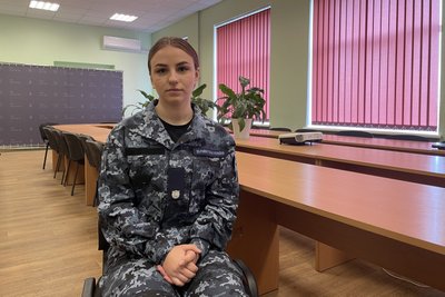 Жінки на флоті: інтерв'ю з курсантками інституту ВМС Жінки на флоті: інтерв'ю з курсантками інституту ВМС