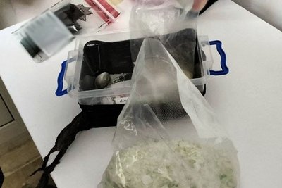 Двох жителів Житомира судитимуть за розповсюдження психотропних речовин Двох жителів Житомира судитимуть за розповсюдження психотропних речовин