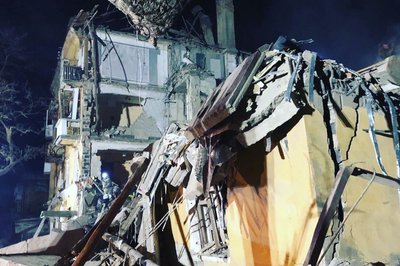 "Війна не відпустила мене". 500 днів війни студент з Краматорська рятує людей з-під обстрілів: історія Богдана Зуякова "Війна не відпустила мене". 500 днів війни студент з Краматорська рятує людей з-під обстрілів: історія Богдана Зуякова