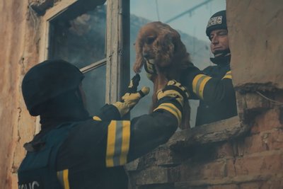 В Одесі показали документальний фільм "Форма вогню" про роботу рятувальників ДСНС у Херсоні