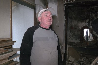 Зруйновані війною будинки у Великій Данилівці: як відновлюють житло у Харкові Зруйновані війною будинки у Великій Данилівці: як відновлюють житло у Харкові