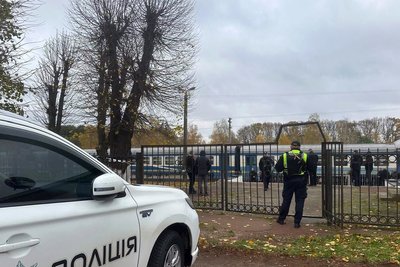 На Житомирщині харків'янин підірвав гранату на пероні вокзалу: на місці події працюють правоохоронці