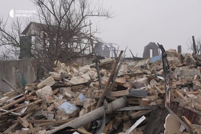 Наслідки нічної атаки Вінниччини російськими безпілотниками: репортаж Наслідки нічної атаки Вінниччини російськими безпілотниками: репортаж