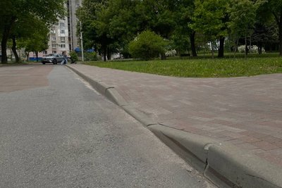 У Житомирі облаштують безбар'єрний простір для маломобільних людей У Житомирі облаштують безбар'єрний простір для маломобільних людей
