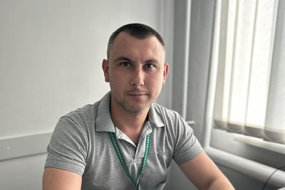 На чому їздять керівники сервісних центрів МВС Сумщини: дані з декларацій На чому їздять керівники сервісних центрів МВС Сумщини: дані з декларацій