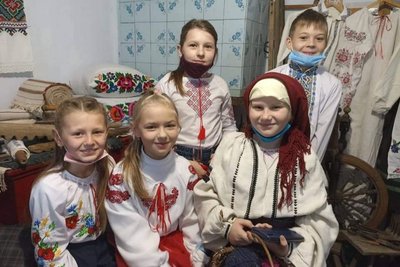 "Щоб зберегти українську культуру": на Вінниччині подружжя облаштувало музей старожитностей "Щоб зберегти українську культуру": на Вінниччині подружжя облаштувало музей старожитностей