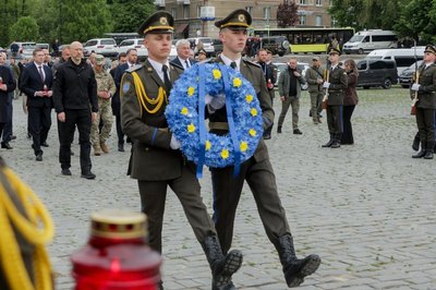 Вшанування пам'яті військових на Марсовому полі Вшанування пам'яті військових на Марсовому полі