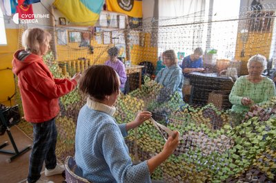 ВПО, безробітні та пенсіонери: як працюють люди за програмою "Армія відновлення" ВПО, безробітні та пенсіонери: як працюють люди за програмою "Армія відновлення"
