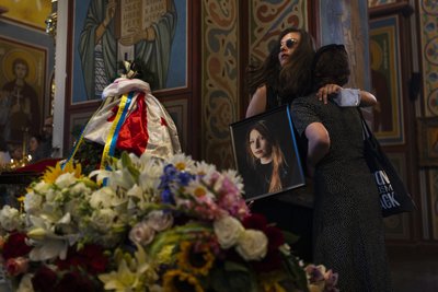 У Києві попрощалися з письменницею Вікторією Амеліною У Києві попрощалися з письменницею Вікторією Амеліною