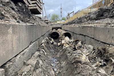 У Харкові замінюють тепломагістраль, яка була пошкоджена обстрілами РФ