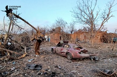 Шукав дружину під завалами будинку. Подробиці обстрілу Краматорська вдень 25 лютого Шукав дружину під завалами будинку. Подробиці обстрілу Краматорська вдень 25 лютого