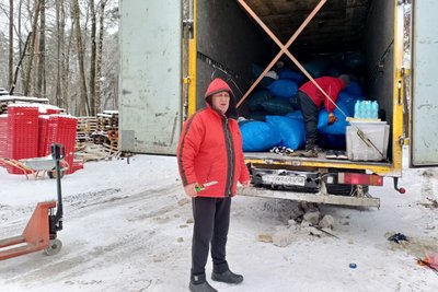 Майже пів сотні переселенців живуть у реконструйованому під житло оздоровчому таборі на Волині Майже пів сотні переселенців живуть у реконструйованому під житло оздоровчому таборі на Волині
