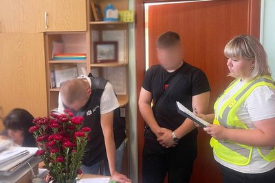Торгували інвалідністю: у Житомирі судитимуть організовану групу медиків, які займалися підробкою документів Торгували інвалідністю: у Житомирі судитимуть організовану групу медиків, які займалися підробкою документів
