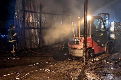 На Житомирщині під час дронової атаки нанесений удар по одному з підприємств Коростенської громади На Житомирщині під час дронової атаки нанесений удар по одному з підприємств Коростенської громади