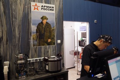 "Росіяни не можуть без кінця заплющувати очі й казати: "Це не моя провина" — історик російської пропаганди Гарнер "Росіяни не можуть без кінця заплющувати очі й казати: "Це не моя провина" — історик російської пропаганди Гарнер