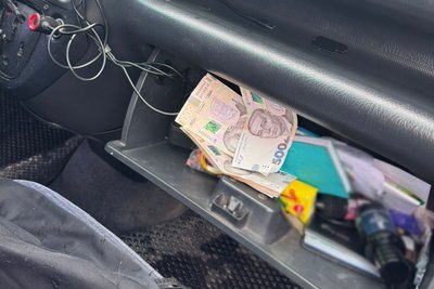 На Житомирщині працівників ТЦК підозрюють в отриманні хабарів за допомогу в уникненні призову На Житомирщині працівників ТЦК підозрюють в отриманні хабарів за допомогу в уникненні призову