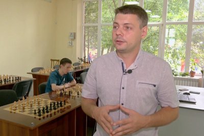 "Гра в шахи багато чого навчила", — 14-річний чемпіон з шахів Ярослав Шевченко з Хмельницького "Гра в шахи багато чого навчила", — 14-річний чемпіон з шахів Ярослав Шевченко з Хмельницького