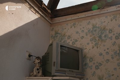 РФ вдарила по Сумах: пошкоджений будинок РФ вдарила по Сумах: пошкоджений будинок