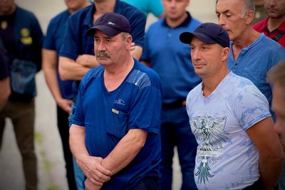 Одеські комунальники будуватимуть фортифікаційні споруди на Донеччині Одеські комунальники будуватимуть фортифікаційні споруди на Донеччині